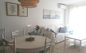 Piso familiar con piscina y aparcamiento en Torre del Mar - Edificio Ronda I